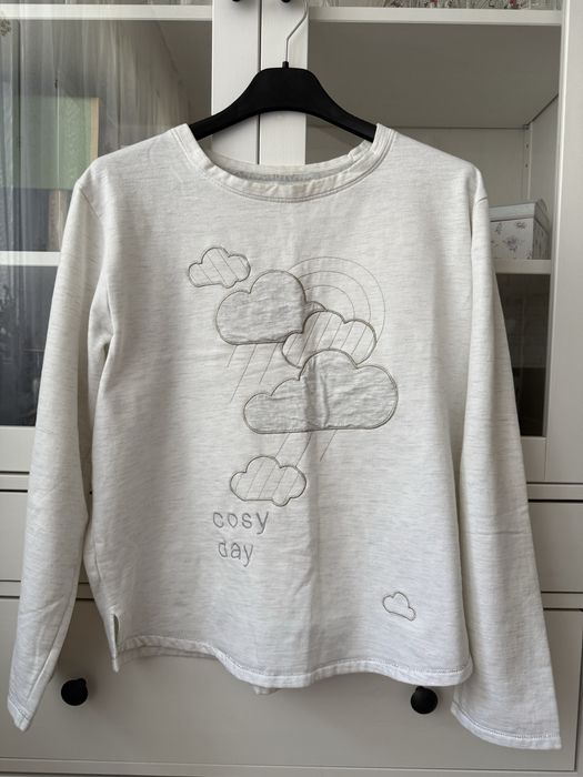 Longsleeve o prostym kroju reserved