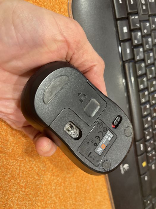 Logitech k520 + Logitech m185