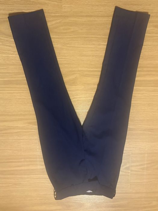 Garnitur granatowy roz 128/134