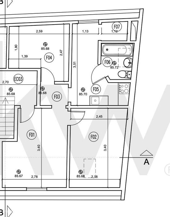 Apartamento T2 na Rua Maria Pia com vista para Monsanto