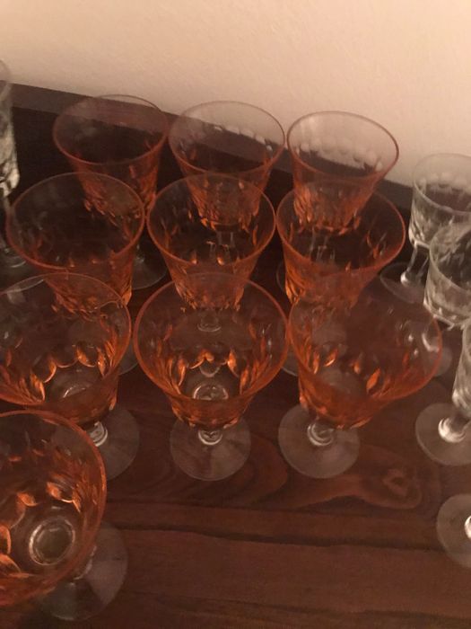 Copos cristal mais garrafas