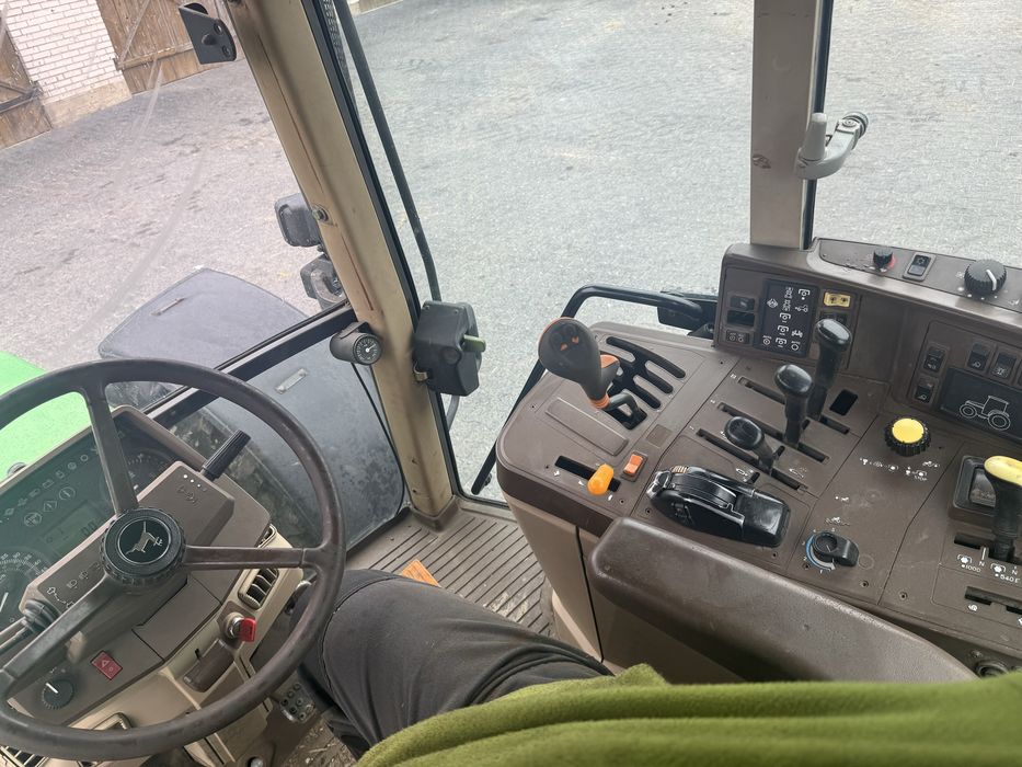 John Deere 6910 Premium stan bdb