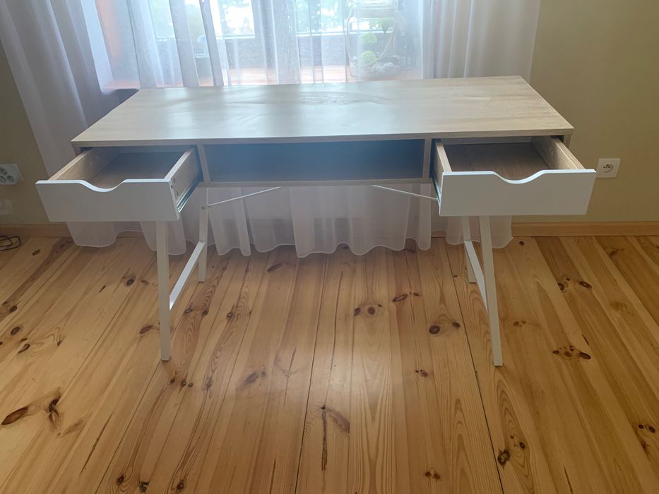 Biurko 120x48x78h z szufladami