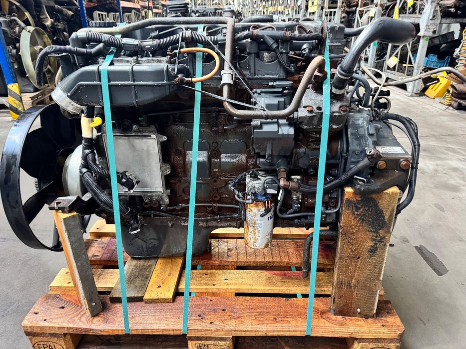 Kompletny silnik Iveco Eurocargo Tector F4AE3681B 220KM