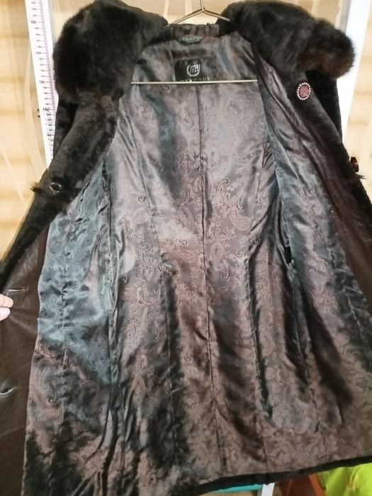 Идеальная мутоновая шубка шоколадного цвета
