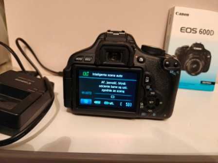 Canon EOS 600D i Nikon D60