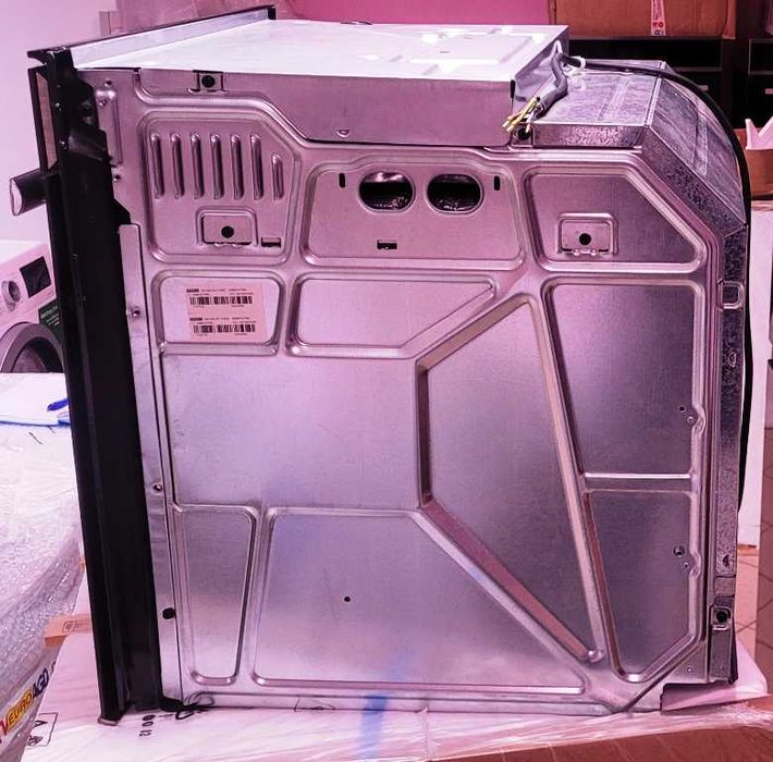 Piekarnik elektryczny WHIRLPOOL W6 OM4 4S1 H BSS