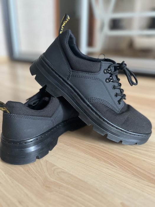 Чоловічі Чорні напівчеревики Dr. Martens Reeder Utility