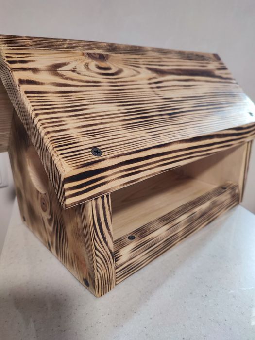 Годівниця для птахів