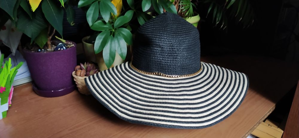 Шляпа Atmosphere