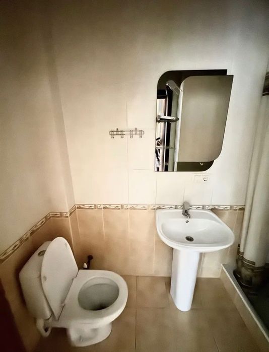 Здається будинок 290 м² біля Броварів! 31 сотка, газ, 30 кВт, 3 види опалення, гараж на 2 авто