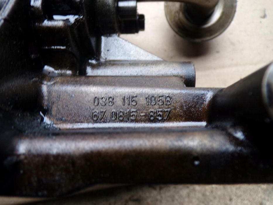 pompa oleju vw touran passat golf audi a4 1.9 2.0 tdi 038115105b