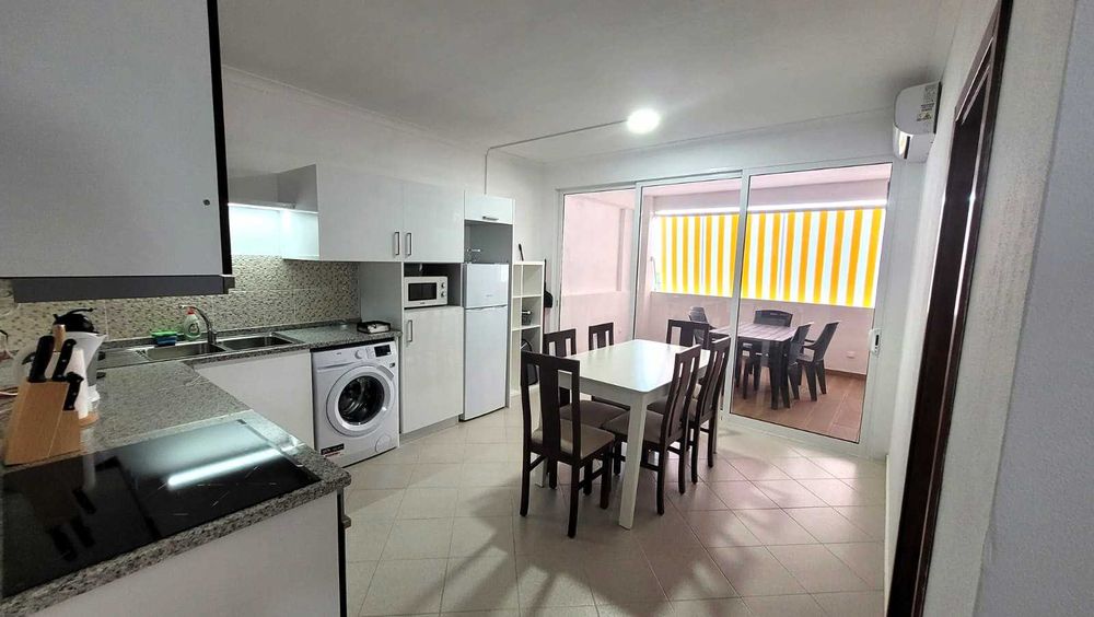 T2 com piscina para férias em Tavira