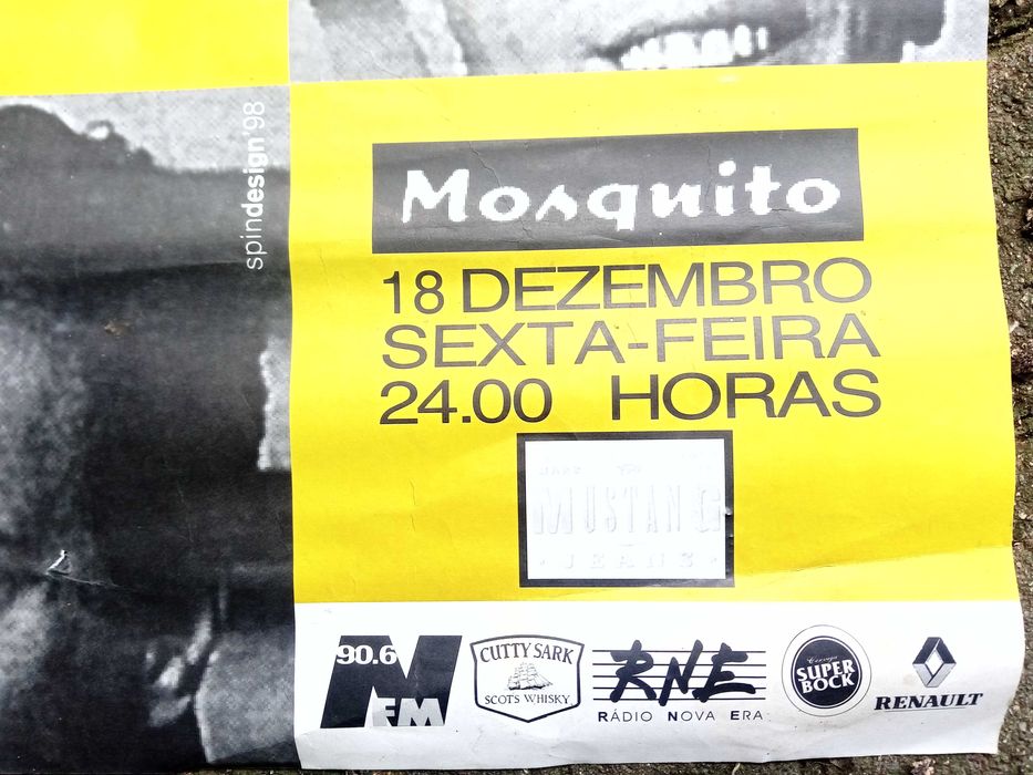 Poster GNR / River Caffe de 1998 (ano de lançamento do Mosquito)