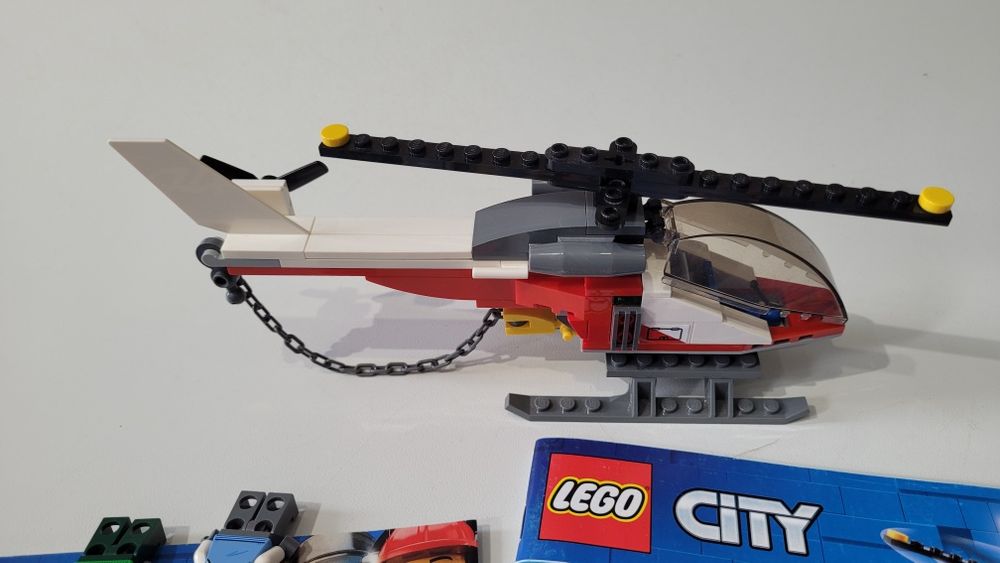 Klocki lego City 60183 Transport Ciężkich ładunków.