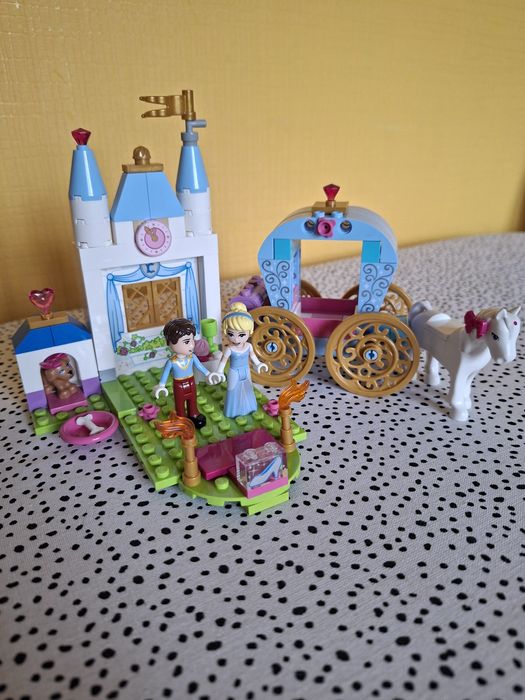 Lego Juniors ( Friends )10729 "Карета Золушки "оригинал  в отличном состояниии. ЦЕНА СНИЖЕНА
