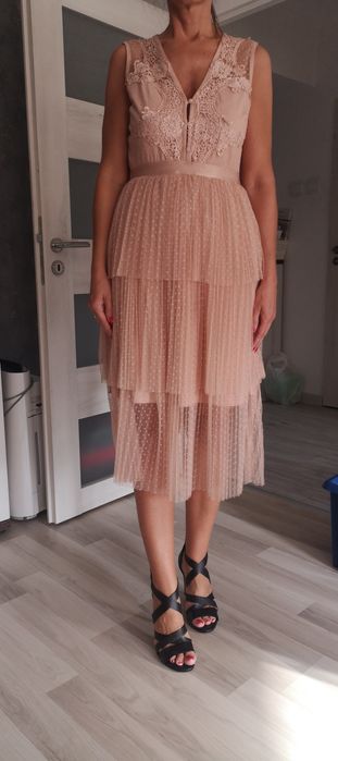 Nowa sukienka wieczorowa, midi, pudrowy róż, M/L, wesele, chrzciny