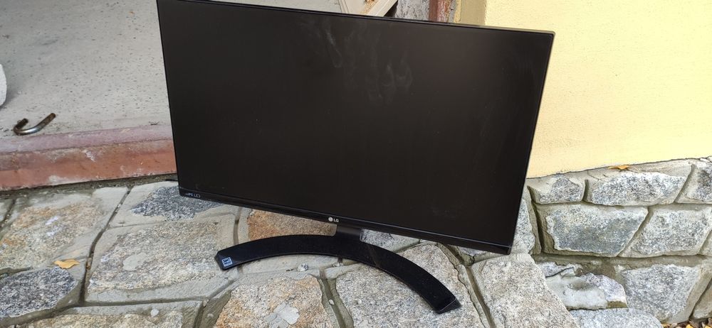 Монітори LG, Philips 22" б/у продаж