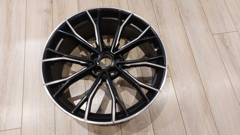 BMW G30 G31 FELFGA 8 x 20 ET 30