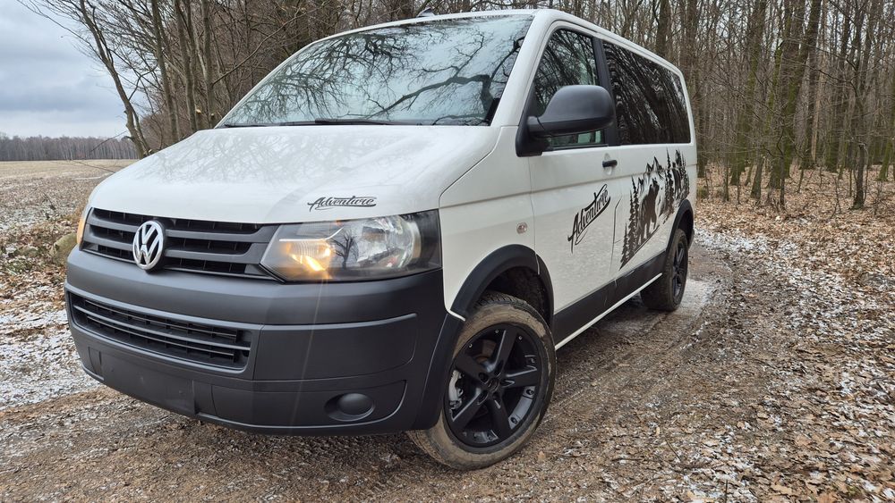 Volkswagen T5 lift 14r  69tys km!! 150KM  baza kamper  8-osobowy