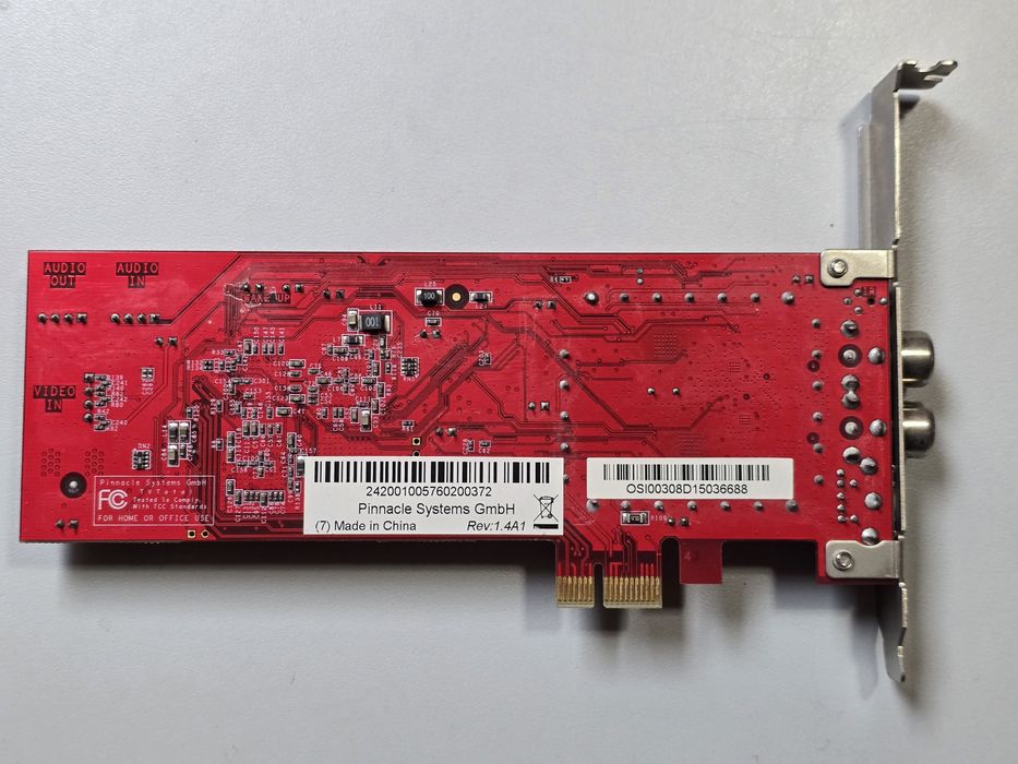 Placa TV Pinnacle PCIe