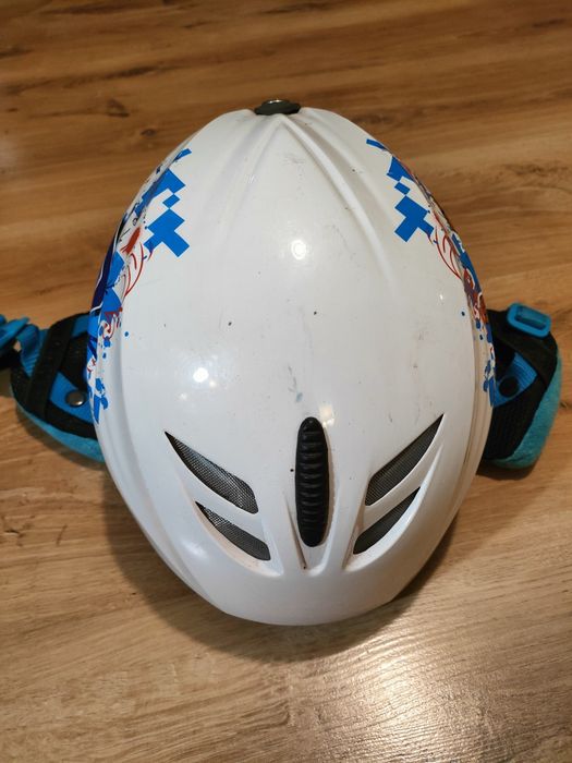 Kask narciarski dziecięcy