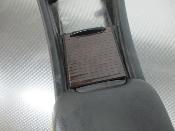 Apoio de braço MERCEDES-BENZ Classe C (W203)