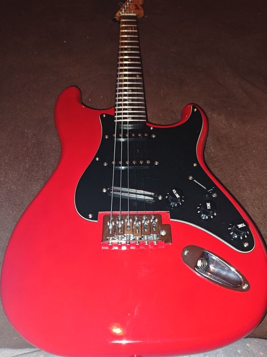 Guitarra elétrica Maison Stratocaster
