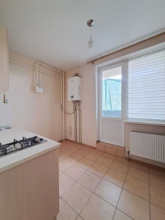 Продам однокомнатную квартиру на 2 этаже ЖК 7 НЕБО