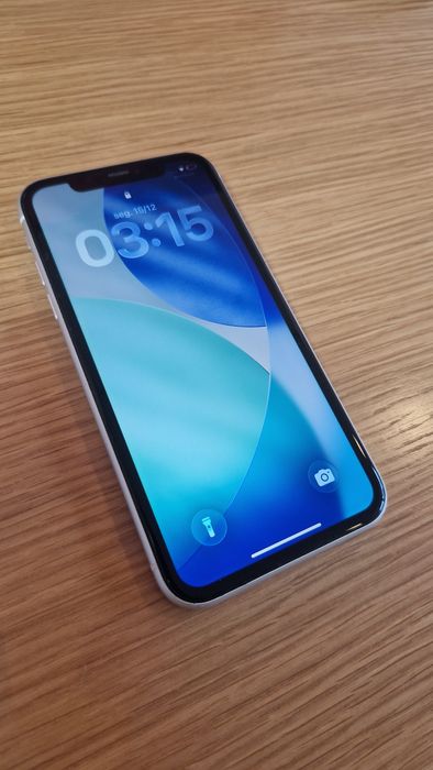 Iphone 11 64gb branco