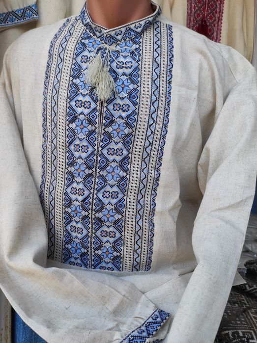 Вишиванка  чоловіча ручної роботи