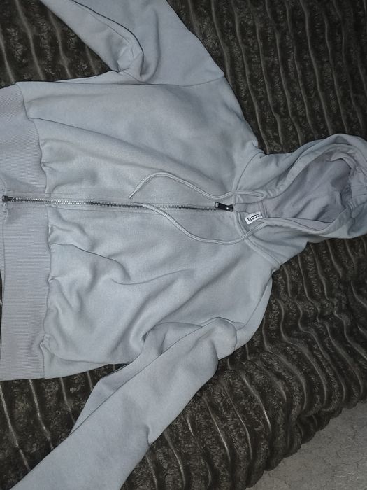 Продам спортивний утеплений костюм