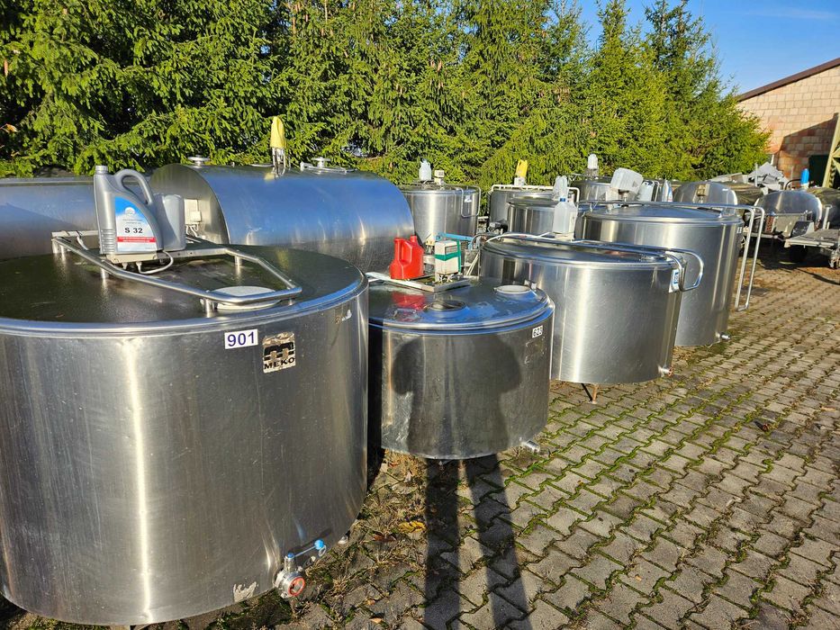 Zbiornik z INOXU 2000 L izolowany z nierdzewki baniak na wodę, chemię