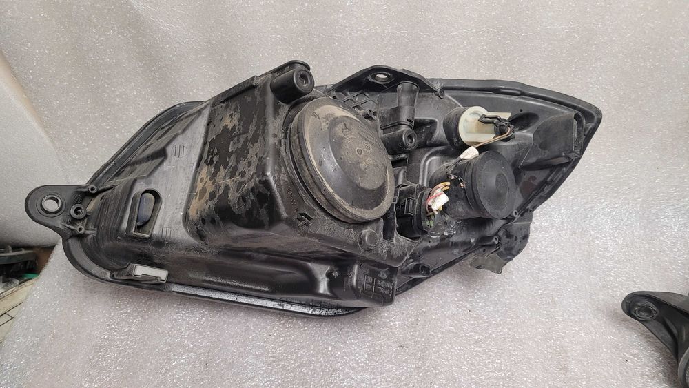 lampy przednie skoda fabia ii roomster lewa + prawa