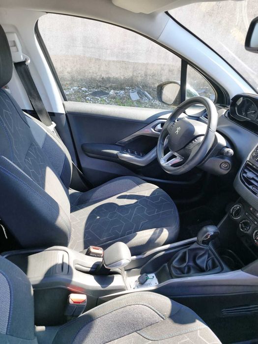 SUV familiar em bom estado