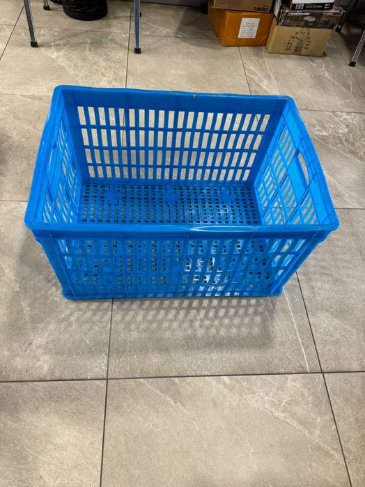 Пластиковые ящики