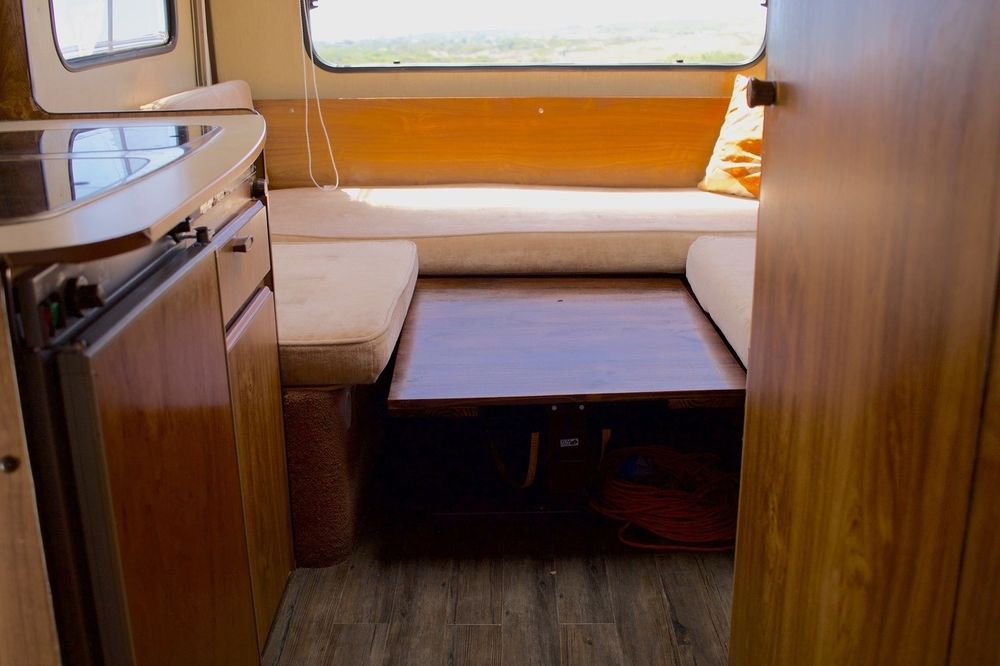 Autocaravana Hymer B534 - Clássica com o interior em madeira. Pronta a viajar!