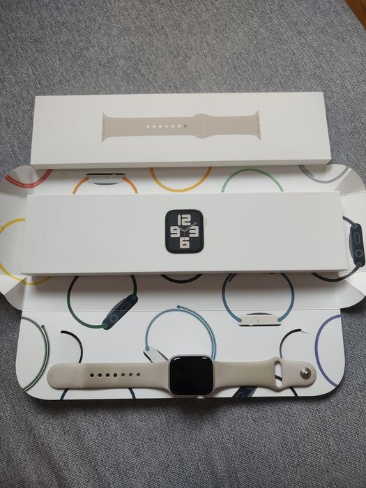 Zegarek Apple Watch SE (Gen 2) 40mm Star Alu  Smartwatch A2722