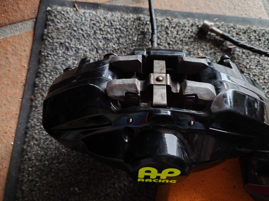Sistema de Travagem AP Racing BMW335d (Para as 2Rodas)