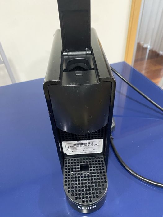 Vendo mawuina de cafe NESPRESSO