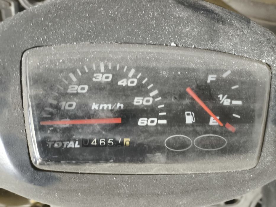 скутер SUZUKI LETS 1