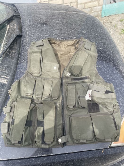 Продам розвантажувальний желет