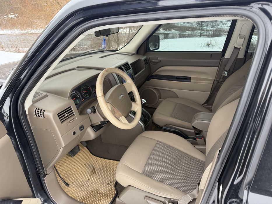 Jeep Patriot 2.4 газ автомат 4х4