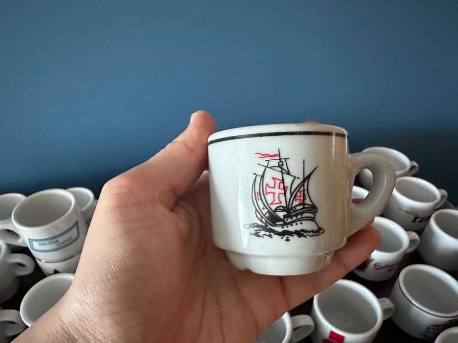Coleção de chávenas de café