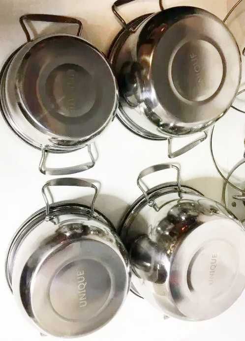 Кастрюли скрышками,нержавейка набор кастрюль.Каструлі ,кастрюлі, набір