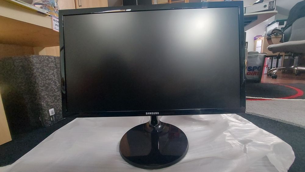 Monitor Samsung 22 Polegadas64751806590209120