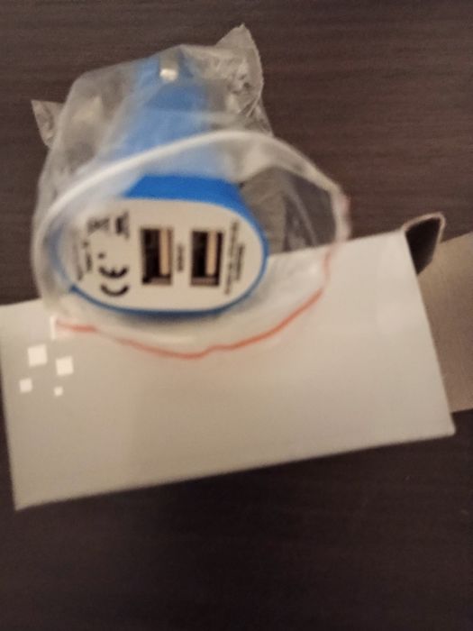 Ładowarka samochodowa na usb