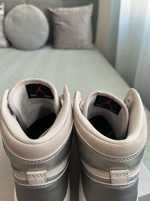 Air Jordan 1 Retro High CO Japan Neutral Grey, Novos