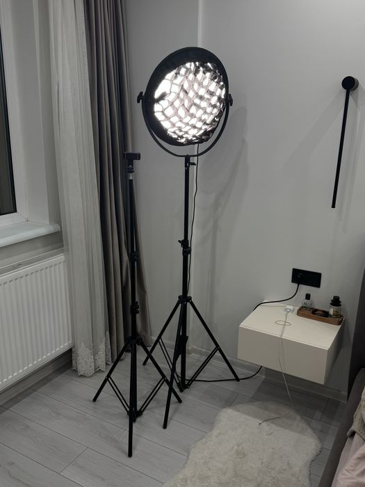 Led світло 3200-5600 з сотами. + 2 штативи visico та тримач для телефону