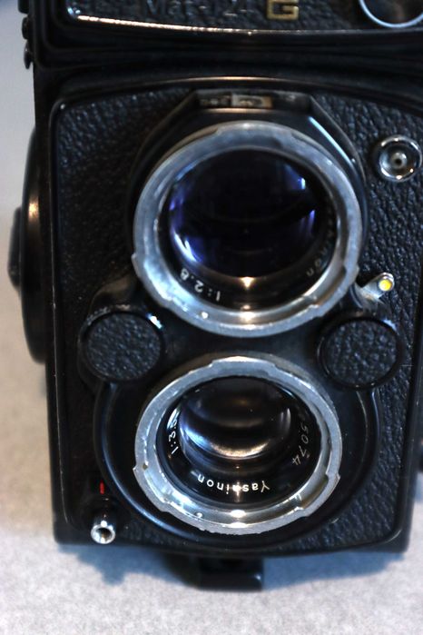 Yashica MAT 124 G